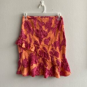 This summer skirt is perfect as a swimsuit cover up